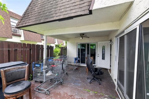 Touwnhouse à vendre à North Lauderdale, Floride: 3 chambres, 132.11 m2 № 2085789 - photo 7