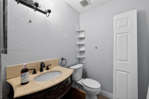 Touwnhouse à vendre à North Lauderdale, Floride: 3 chambres, 132.11 m2 № 2085789 - photo 30