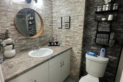 Condominio en venta en Miami Beach, Florida, 47.38 m2 № 1699810 - foto 12