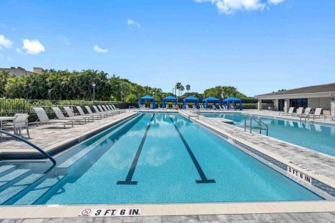 Casa en alquiler en Delray Beach, Florida, 2 dormitorios, 122.72 m2 № 1952010 - foto 18