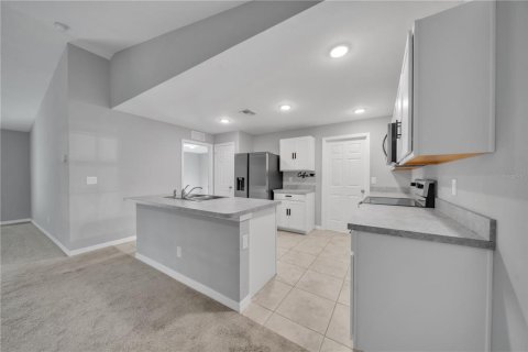Casa en venta en Lehigh Acres, Florida, 3 dormitorios, 129.97 m2 № 2097552 - foto 6