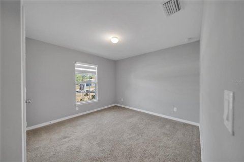 Casa en venta en Lehigh Acres, Florida, 3 dormitorios, 129.97 m2 № 2097552 - foto 25