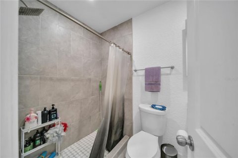 Casa en venta en Lehigh Acres, Florida, 3 dormitorios, 129.97 m2 № 2097552 - foto 20