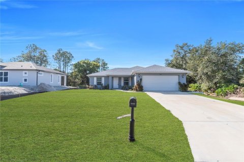 Casa en venta en Lehigh Acres, Florida, 3 dormitorios, 129.97 m2 № 2097552 - foto 3