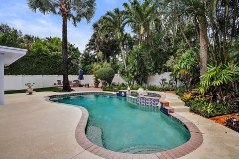 House in Fort Lauderdale, Florida 4 bedrooms, 191.66 sq.m. № 2190549 - photo 29