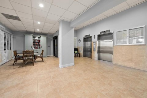 Condominio en venta en Clearwater, Florida, 2 dormitorios, 117.52 m2 № 2266687 - foto 29