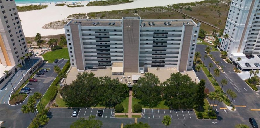 Condominio en Clearwater, Florida, 2 dormitorios  № 2266687