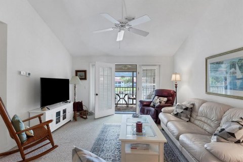 Copropriété à vendre à Englewood, Floride: 2 chambres, 103.31 m2 № 1908648 - photo 9