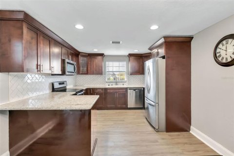 Villa ou maison à vendre à Lakeland, Floride: 3 chambres, 111.48 m2 № 2389122 - photo 12