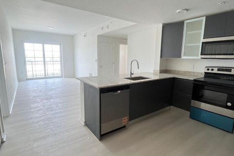Copropriété à louer à Orlando, Floride: 3 chambres, 106.84 m2 № 2113811 - photo 2