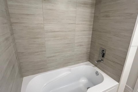 Copropriété à louer à Orlando, Floride: 3 chambres, 106.84 m2 № 2113811 - photo 9