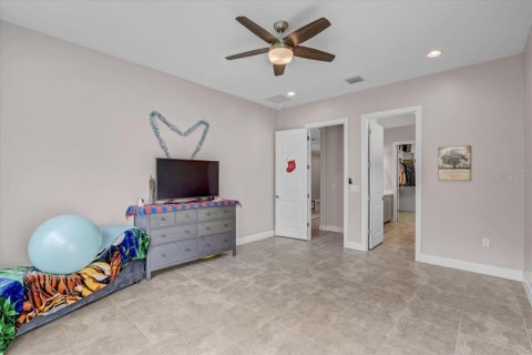 Villa ou maison à vendre à Tampa, Floride: 4 chambres, 213.95 m2 № 2105318 - photo 26