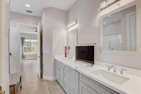 Villa ou maison à vendre à Tampa, Floride: 4 chambres, 213.95 m2 № 2105318 - photo 30