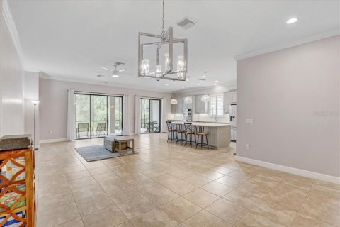 Villa ou maison à vendre à Tampa, Floride: 4 chambres, 213.95 m2 № 2105318 - photo 12