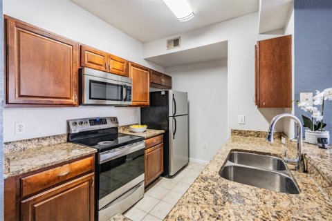 Condo in Tampa, Florida, 3 bedrooms  № 1886002 - photo 10