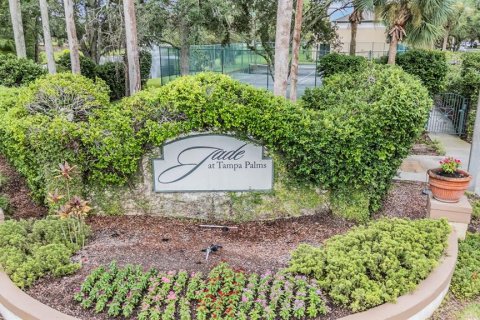 Condo in Tampa, Florida, 3 bedrooms  № 1886002 - photo 2