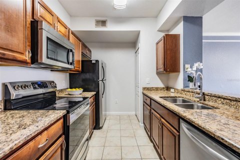 Condo in Tampa, Florida, 3 bedrooms  № 1886002 - photo 6