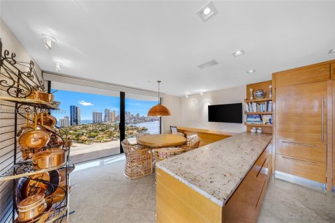 Купить кондоминиум в Авентура, Флорида 3 спальни, 318.28м2, № 2050789 - фото 28