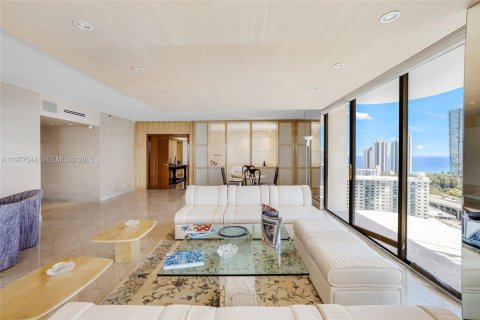 Купить кондоминиум в Авентура, Флорида 3 спальни, 318.28м2, № 2050789 - фото 10