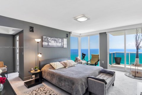Copropriété à vendre à Sunny Isles Beach, Floride: 3 chambres, 226.68 m2 № 1727221 - photo 14