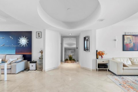 Copropriété à vendre à Sunny Isles Beach, Floride: 3 chambres, 226.68 m2 № 1727221 - photo 10