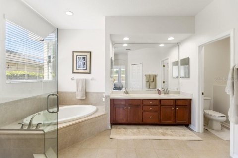 House in Land O' Lakes, Florida 4 bedrooms, 310.76 sq.m. № 2155819 - photo 26