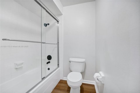 House in Orlando, Florida 4 bedrooms № 1974215 - photo 13