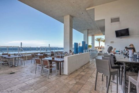 Copropriété à louer à Hallandale Beach, Floride: 1 chambre, 78.41 m2 № 1481652 - photo 26