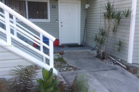 Copropriété à vendre à Oakland Park, Floride: 2 chambres, 94.76 m2 № 1991660 - photo 3