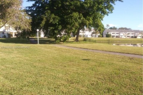 Copropriété à vendre à Oakland Park, Floride: 2 chambres, 94.76 m2 № 1991660 - photo 5