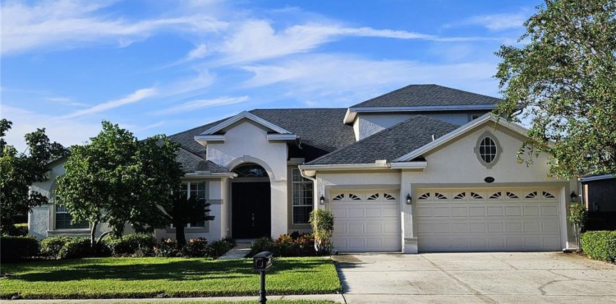 Casa en Odessa, Florida 4 dormitorios, 327.57 m2 № 1905357
