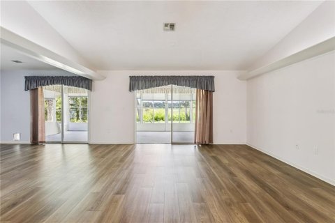 Купить виллу или дом в Лисбург, Флорида 5 комнат, 141.95м2, № 2231071 - фото 9