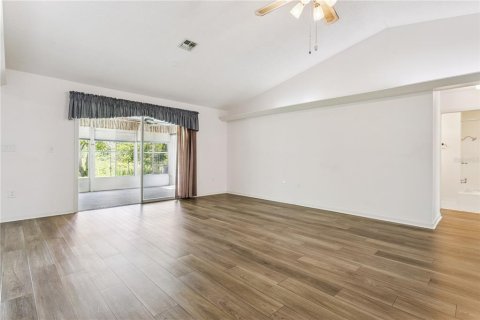 Купить виллу или дом в Лисбург, Флорида 5 комнат, 141.95м2, № 2231071 - фото 7