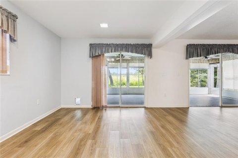 Купить виллу или дом в Лисбург, Флорида 5 комнат, 141.95м2, № 2231071 - фото 8