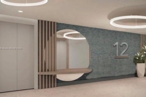 Condo in Miami Beach, Florida, 1 bedroom  № 1954143 - photo 18