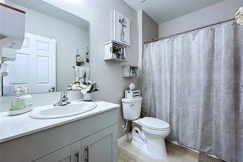 Casa en venta en Wesley Chapel, Florida, 5 dormitorios, 229.56 m2 № 1903900 - foto 26