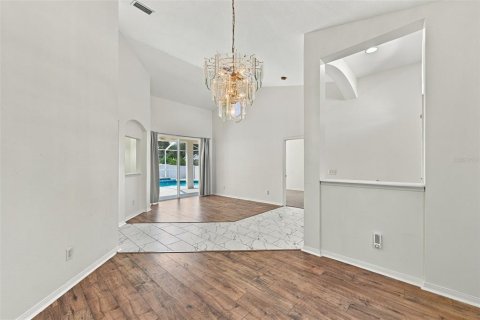 Villa ou maison à vendre à Valrico, Floride: 4 chambres, 203.46 m2 № 2429206 - photo 13