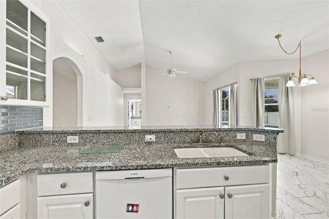 Villa ou maison à vendre à Valrico, Floride: 4 chambres, 203.46 m2 № 2429206 - photo 21