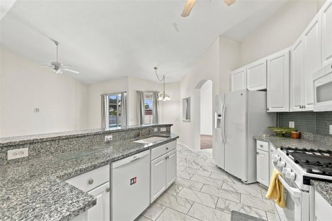 Villa ou maison à vendre à Valrico, Floride: 4 chambres, 203.46 m2 № 2429206 - photo 20