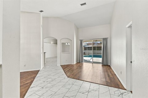 Villa ou maison à vendre à Valrico, Floride: 4 chambres, 203.46 m2 № 2429206 - photo 11