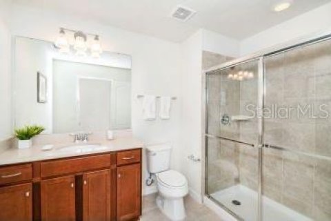 Casa en venta en Kissimmee, Florida, 5 dormitorios, 231.51 m2 № 1877308 - foto 13