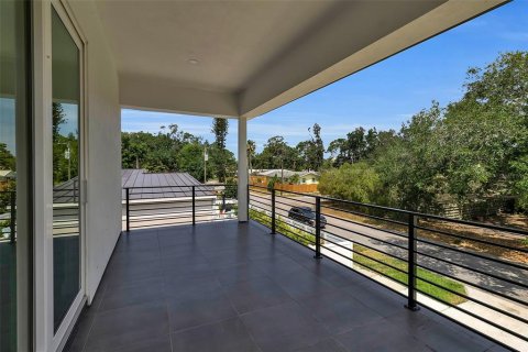 House in Sarasota, Florida 5 bedrooms, 255.11 sq.m. № 2102153 - photo 29