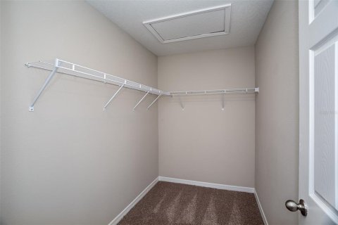 Villa ou maison à vendre à Winter Haven, Floride: 4 chambres, 189.43 m2 № 2121001 - photo 8