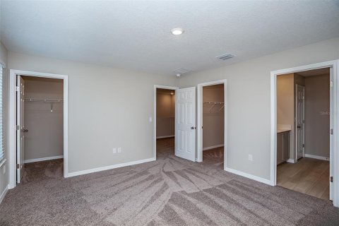 Villa ou maison à vendre à Winter Haven, Floride: 4 chambres, 189.43 m2 № 2121001 - photo 5