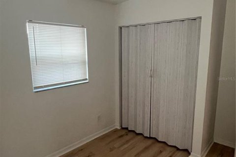 Casa en alquiler en Tampa, Florida, 4 dormitorios, 130.06 m2 № 1883169 - foto 23