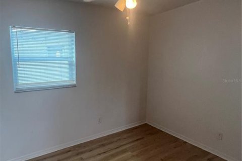Casa en alquiler en Tampa, Florida, 4 dormitorios, 130.06 m2 № 1883169 - foto 15