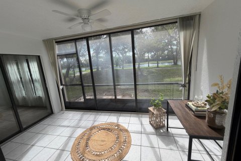 Copropriété à vendre à Pompano Beach, Floride: 2 chambres, 113.53 m2 № 2256448 - photo 6