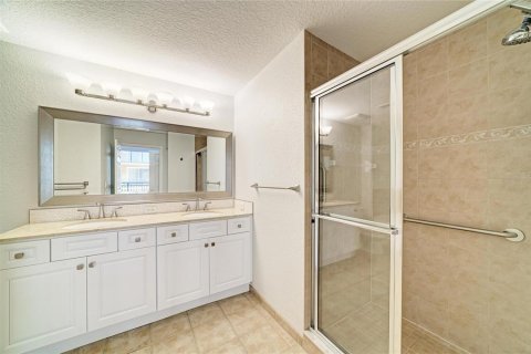 Copropriété à vendre à Sarasota, Floride: 2 chambres, 100.71 m2 № 2195302 - photo 15
