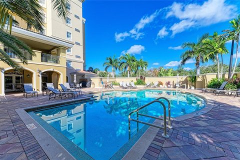 Copropriété à vendre à Sarasota, Floride: 2 chambres, 100.71 m2 № 2195302 - photo 28