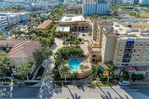 Copropriété à vendre à Sarasota, Floride: 2 chambres, 100.71 m2 № 2195302 - photo 2